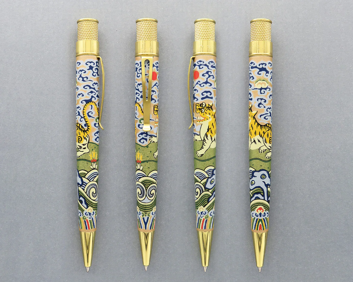 Retro 51 Metropolitan  Chinese Tiger Rank Badge Rollerball - Image 4